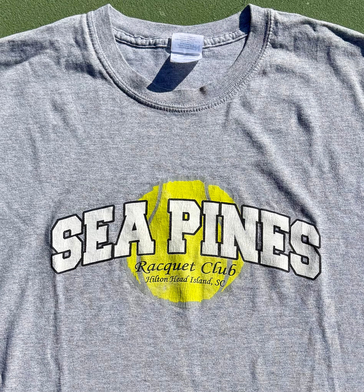 Vintage Sea Pines Racquet Club Tee-Size Large