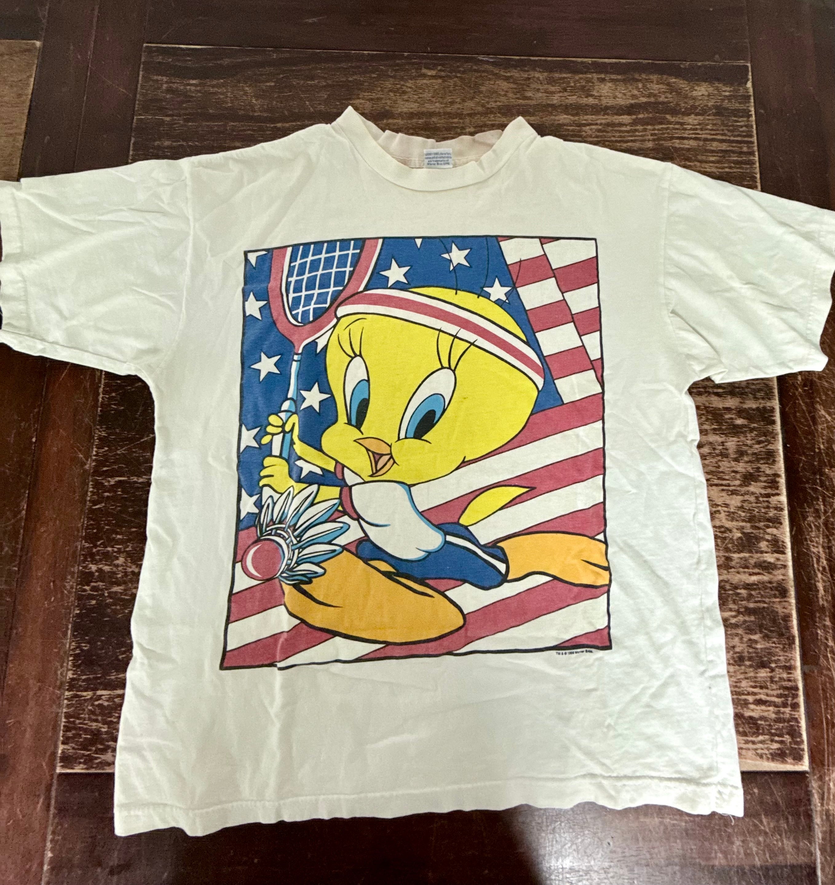 Vintage 1995 Looney Tunes Tee-Size XL – Ace The Moon