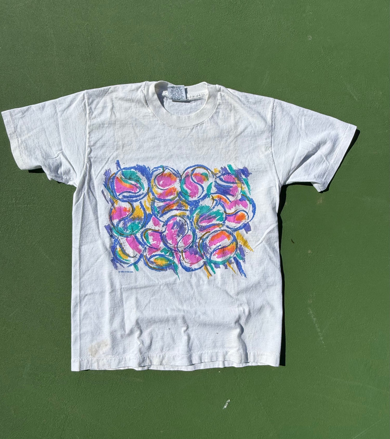 Vintage 1993 Tennis Ball Abstract Art Tee-Size Medium