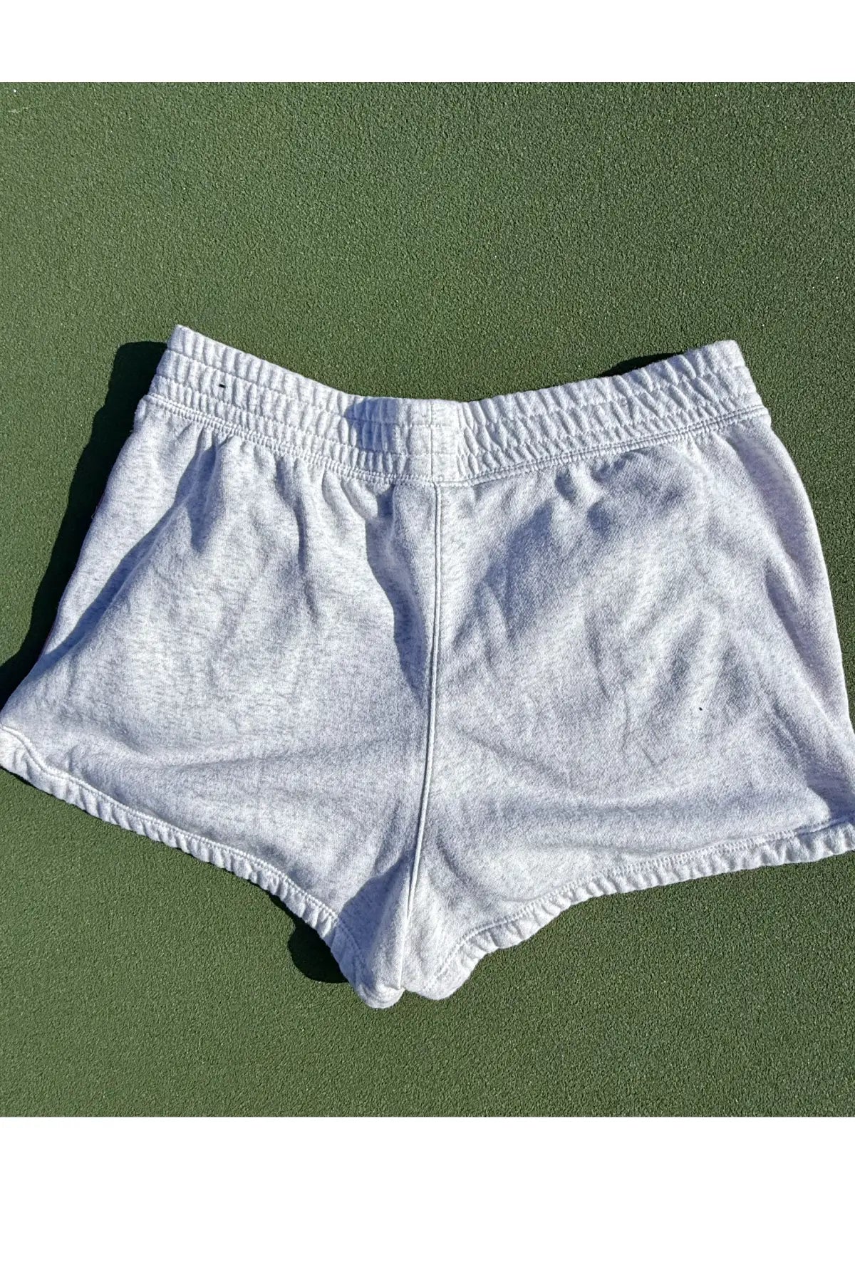 Vintage Nike Women's Shorts - Size Small