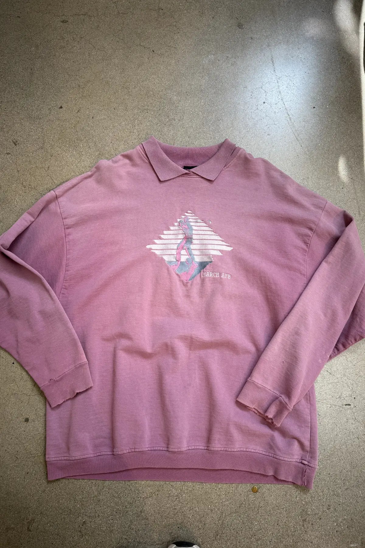Vintage Golf Faded Sweatshirt - Size Large/XL (SOLD OUT)